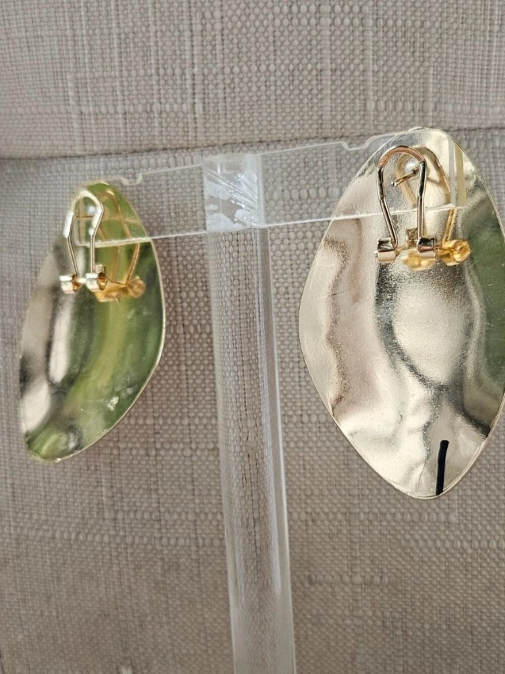 Natasha Women Earrings Gold Tone Fashion Jewelry Clip On Drop Down Earrings NWT - Picture 8 of 14